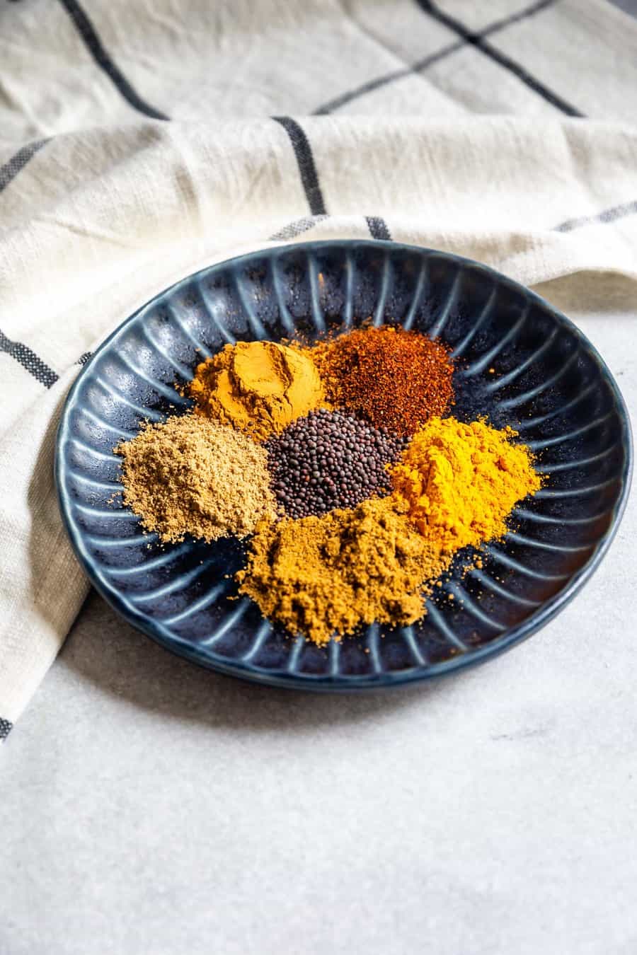 Homemade Curry Powder Recipe - EASY GOOD IDEAS