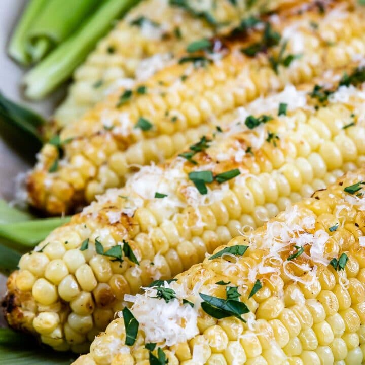 Garlic Butter Grilled Corn on the Cob - EASY GOOD IDEAS