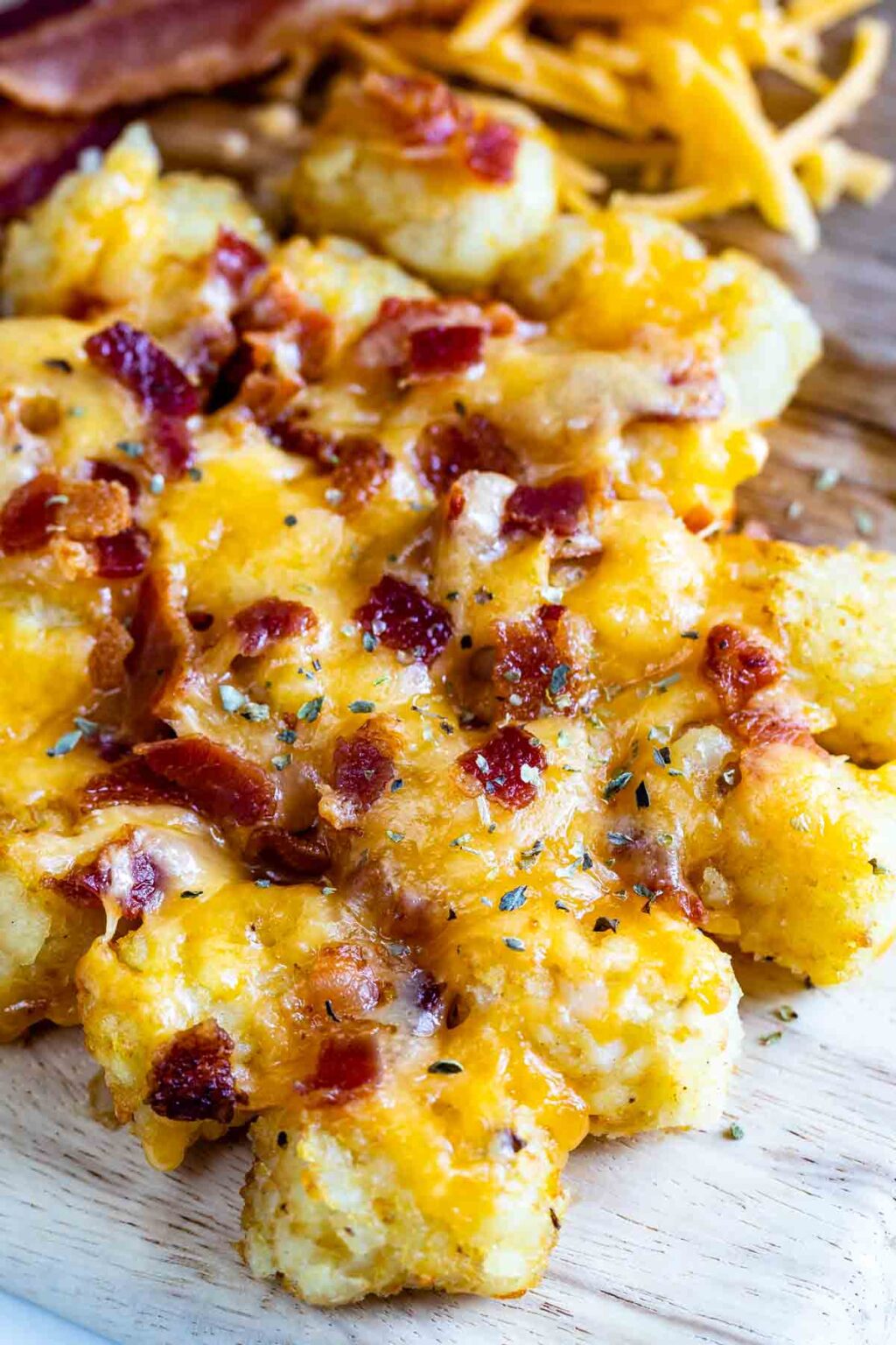 Easy Loaded Tater Tots Recipe - EASY GOOD IDEAS